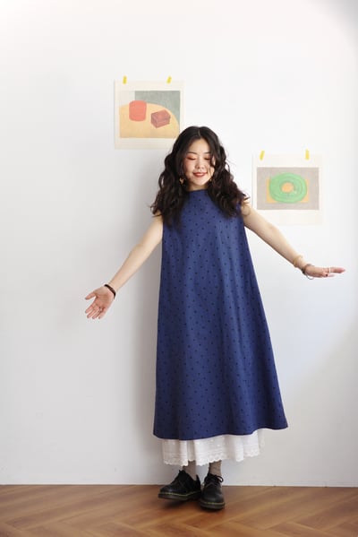 前後兩面穿水玉法式袖Ａ字洋裝10