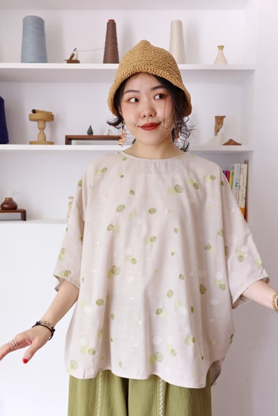 木漏日小織點刺繡鬆身上衣5