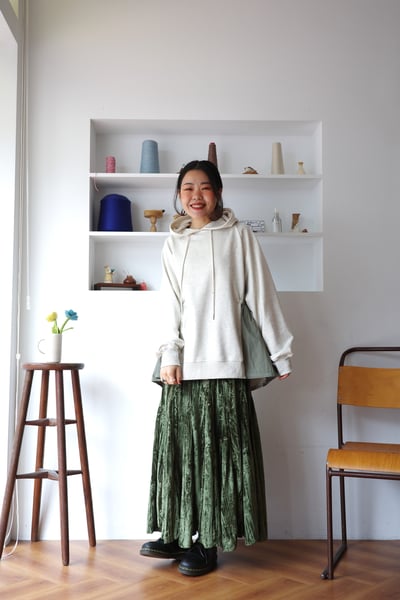 𓏭兩側拼接可調腰身連帽上衣2