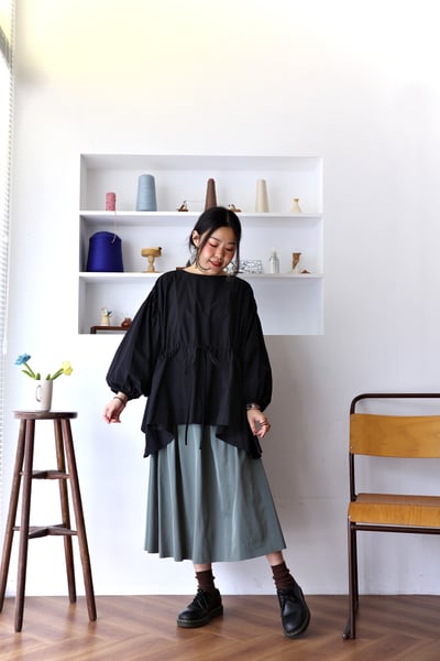 𓏭雙面穿光澤感圓裙16