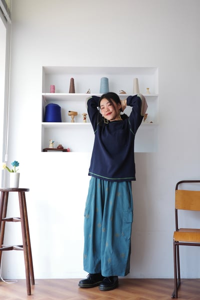 𓏭小樹刺繡大口袋工作繭形褲11