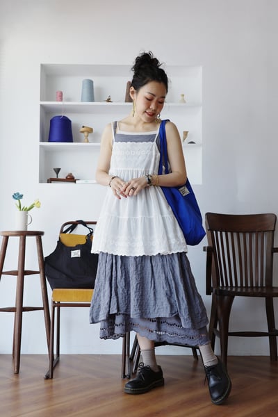 波浪花邊刺繡系肩可調背心4