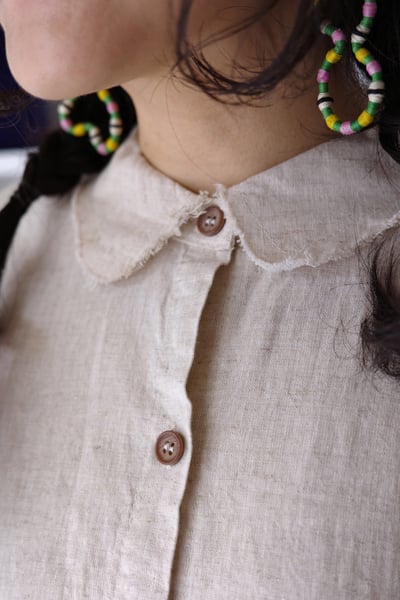 𓏭抽鬚邊自然好感襯衫16