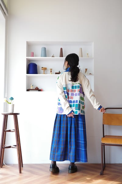 𓏭幾何色塊拼接設計上衣7