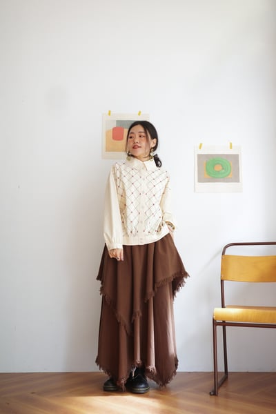 𓏭菱格花花刺繡布勞森襯衫外套4