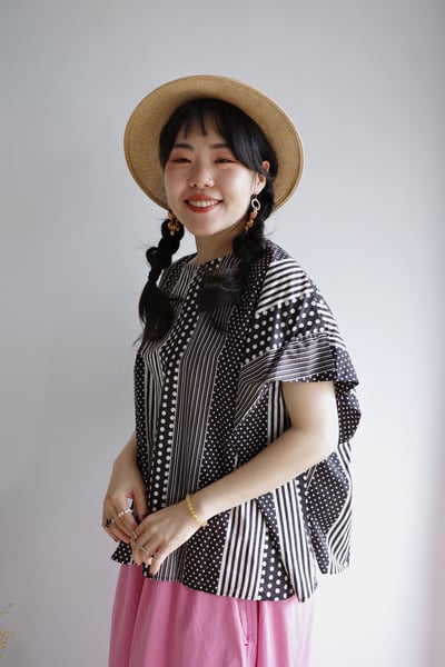 𓏭前後兩穿直紋波點立體褶袖襯衫8