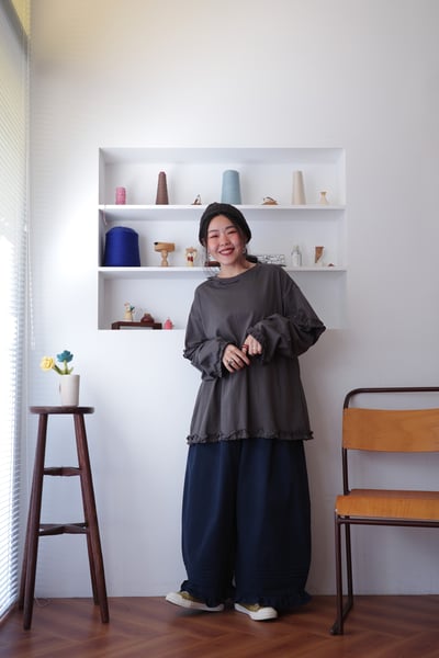 𓏭褲管壓褶木耳花邊繭型褲5