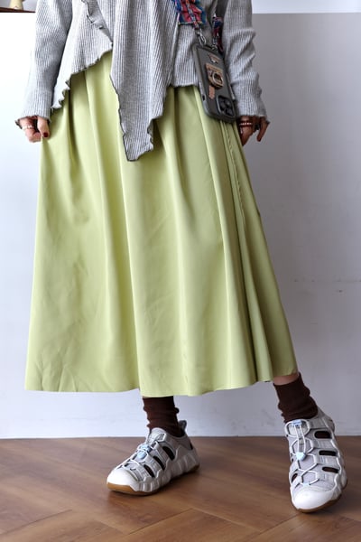 𓏭雙面穿光澤感圓裙20