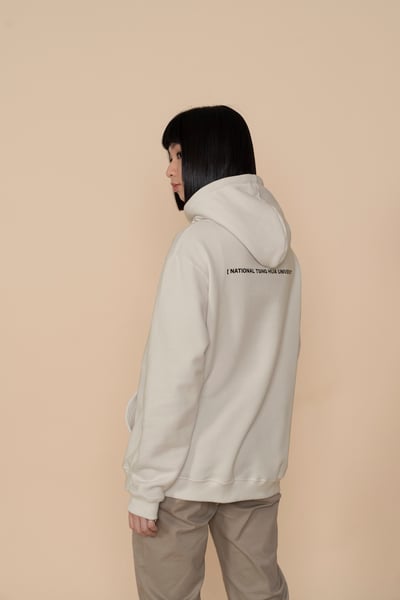 NTHU 小字款帽Ｔ－米色3