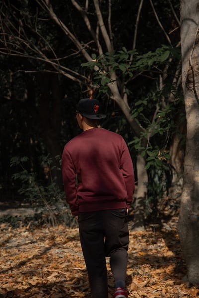 NTU 幾何款大學Ｔ－酒紅Ｓ號3