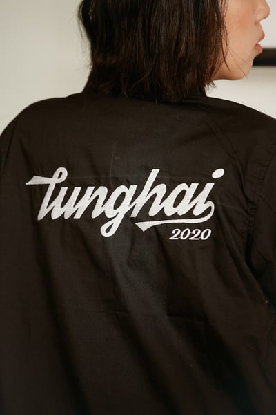 THU 2020 棒球外套2