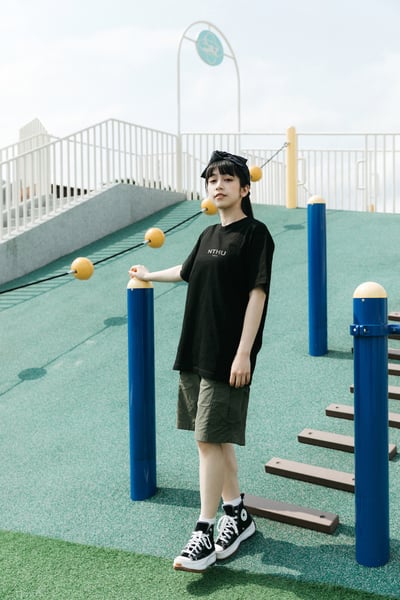 NTHU 設計短Ｔ－黑色3