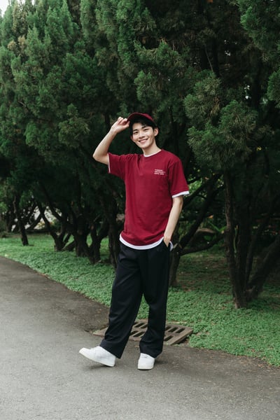 THU 科幻短Ｔ－酒紅3