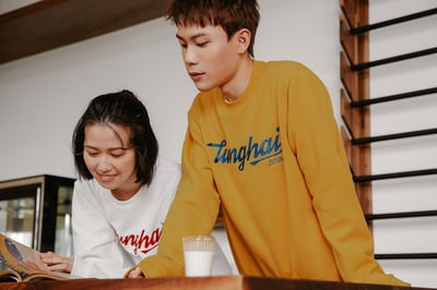 THU 2020 大學Ｔ－黃色3