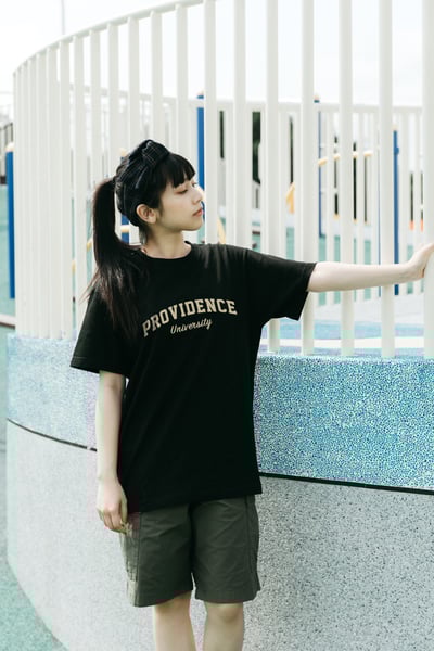 靜宜大學經典短Ｔ－黑色4