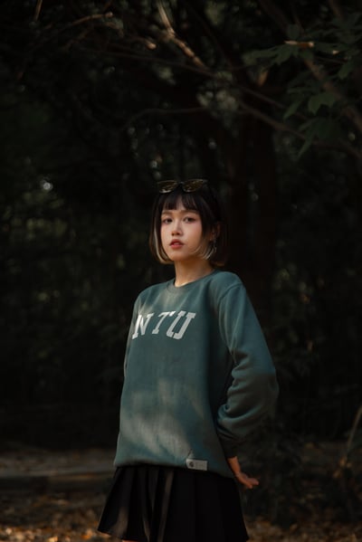 NTU 幾何款大學Ｔ－松綠Ｓ號1