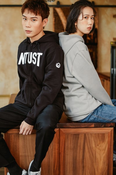 NTUST 連帽外套－黑色 Ｓ3