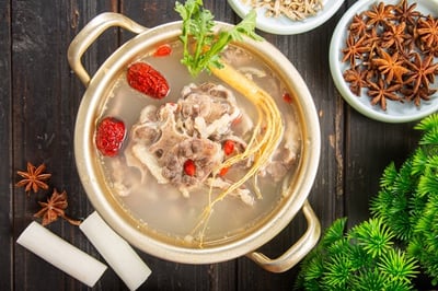 人蔘牛尾湯1