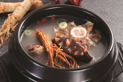 人蔘牛尾湯5