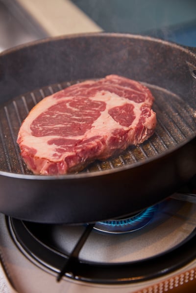 澳洲熟成穀飼300天肋眼沙朗4