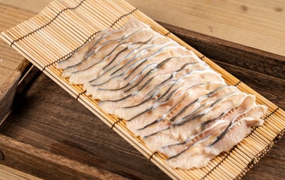 高山泉水養殖鱘龍魚3