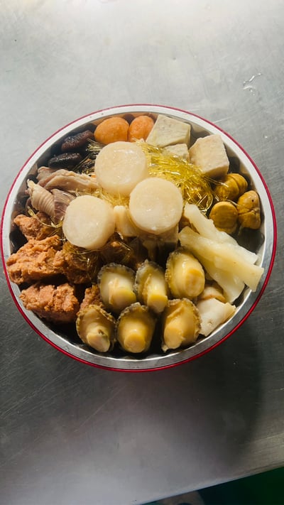 一品金湯鮑魚干貝佛跳牆9