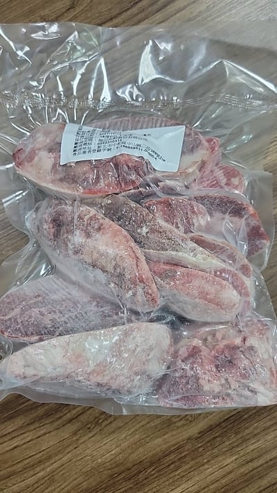 老饕重量級NG板腱邊肉牛排2