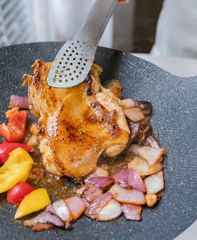 黃金六兩無骨雞腿3