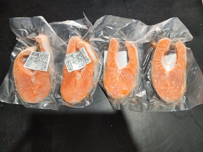 極鮮智利厚切鮭魚片11