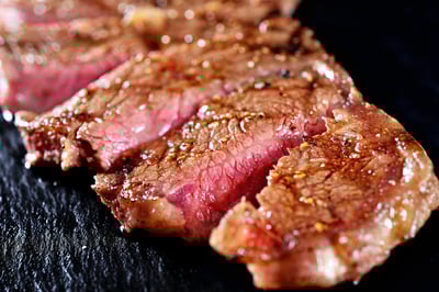 美福杉河農場濕式熟成板腱菲力4