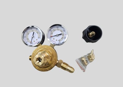 台製氮氣壓力調整器(外牙)3