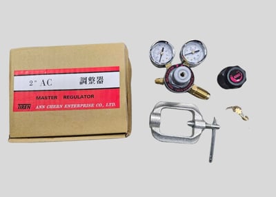 台製 2"乙炔壓力調整器2