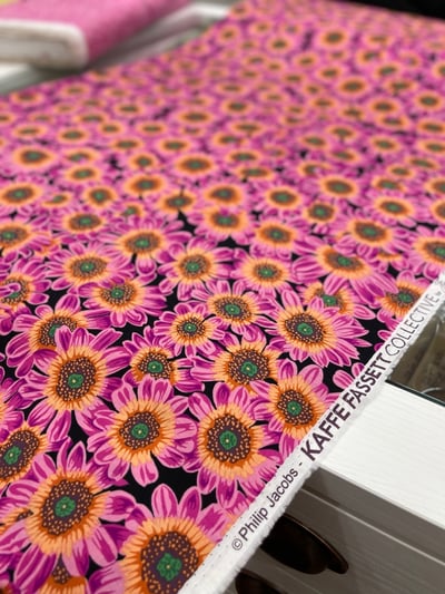 ROWAN【lucy】Philip Jacobs4