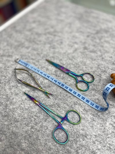 MAY MORRIS STUDIO COLLECTION6