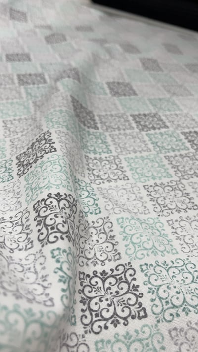 Contempo【錦緞獎章Damask Medallion】4