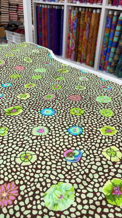 ROWAN【幾內亞花Guinea Flower-4】Kaffe Fassett5