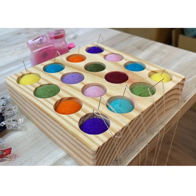 手工羊毛氈實木針插1