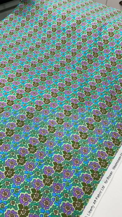 ROWAN【粉色小花westminster】Kaffe Fasselt9