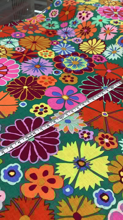 ROWAN 經典系列【多種花卉Folk Flower】10