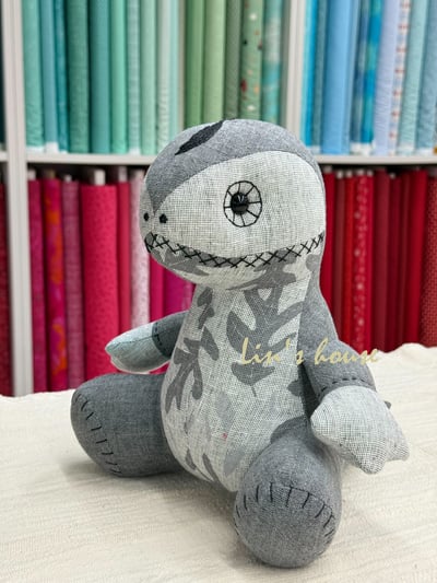 機縫課程【胖胖恐龍：療癒系布娃手作課】1