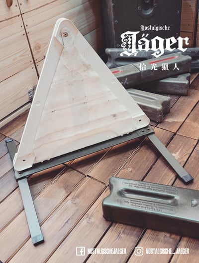 德軍軍用反光三角警示牌10