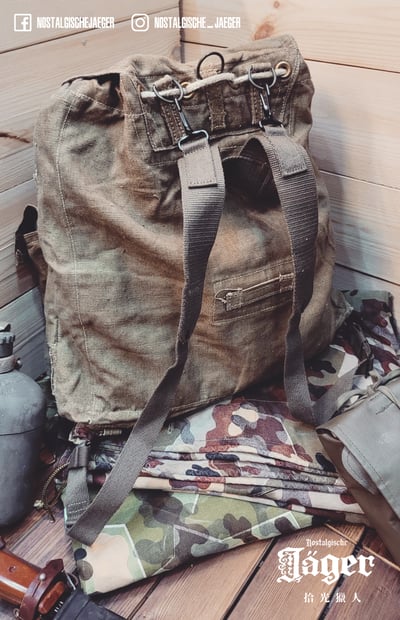 捷克斯洛伐克M60背包2