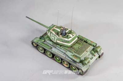 FOV 1/32 二戰蘇聯 T34/85 中戰車 第九坦克師塗裝版2