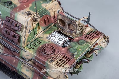 FOV 1/32 JagdTiger Sd.Kfz. 186 獵虎驅逐戰車5