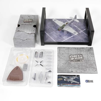 FOV 1/72 二戰國軍 P-51D野馬式戰鬥機/中華民國空軍第五大隊第17中隊 鄭松亭大隊長座機11