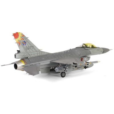 FOV 1/72 中華民國空軍ROCAF F-16A/B Block 20 馬拉道 紅太陽/黑太陽版4