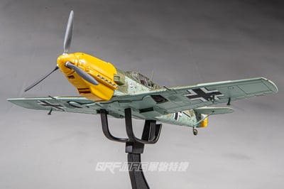 1/48 HM BF109E-4 王牌飛行員 阿道夫·加蘭德 Adolf Galland 座機17