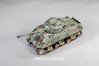 FOV 1/32 二戰英軍 雪曼戰車 “螢火蟲” Sherman Firefly1