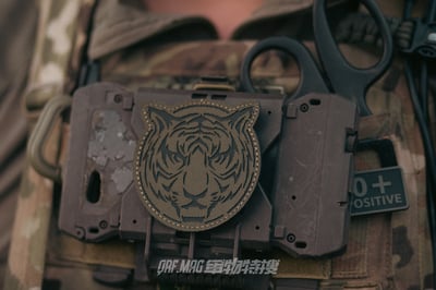 虎！虎！虎！虎你旺老虎頭雷射切割士氣章1