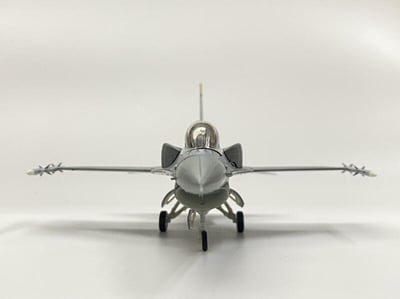 1/72 HM 限量版ROCAF 中華民國空軍F-16V 紅太陽 馬拉道圖騰/Mr.Dom合作彩盒盒繪2